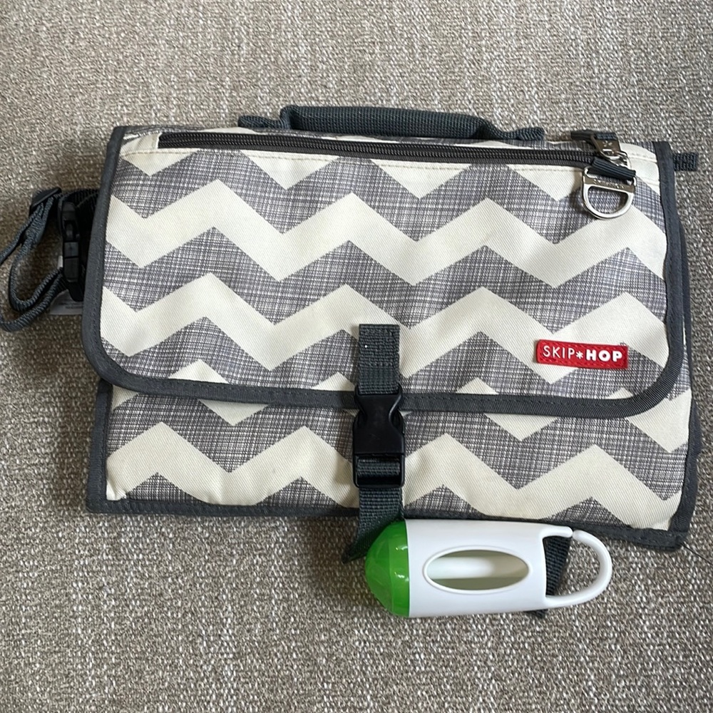 Skip Hop Pronto Changing Pad